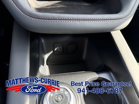 New 2026 Ford Explorer Active w/ Active Comfort Package RWD image 22