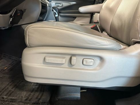 Used 2019 Honda Ridgeline RTL-T image 13