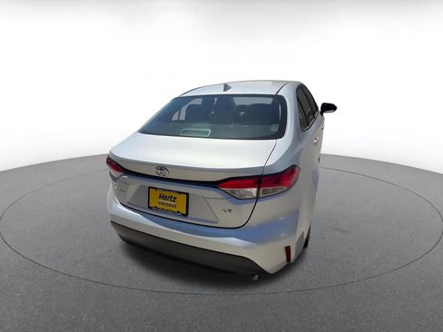 Used 2025 Toyota Corolla LE FWD image 15