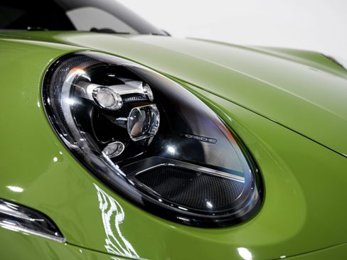 Used 2024 Porsche 911 Carrera T image 39