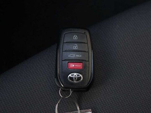 Used 2023 Toyota Corolla SE FWD image 28