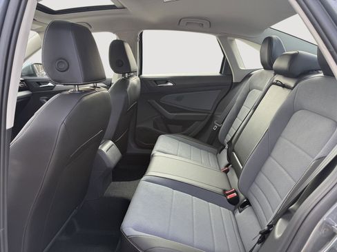 New 2026 Volkswagen Jetta SE image 10