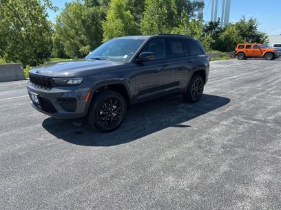 New 2025 Jeep Grand Cherokee Altitude