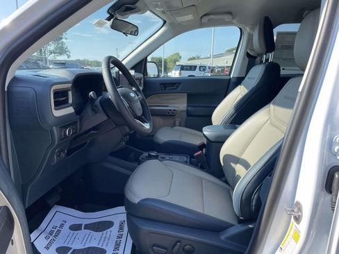 New 2025 Ford Maverick Lariat w/ 4K Tow Package image 15