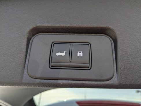 New 2026 Nissan Rogue SV w/ Cold Weather Package FWD image 28