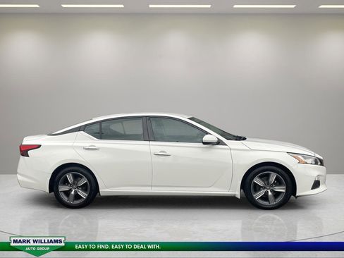 Used 2019 Nissan Altima 2.5 S image 3