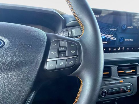 Used 2025 Ford Maverick Tremor AWD/4WD image 28