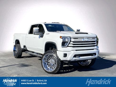 Used 2024 Chevrolet Silverado 2500 High Country w/ High Country Premium Package image 1