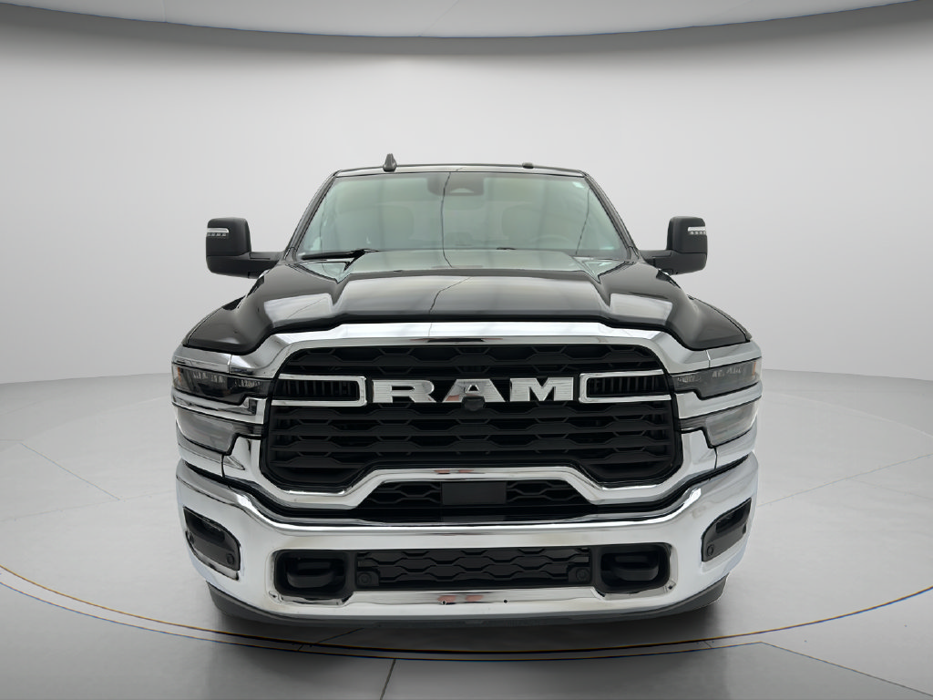 Used 2026 RAM 2500 Big Horn AWD/4WD image 2
