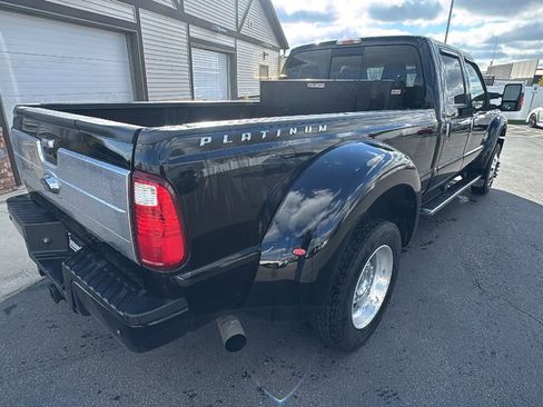 Used 2016 Ford F450 Platinum w/ Platinum Package image 3
