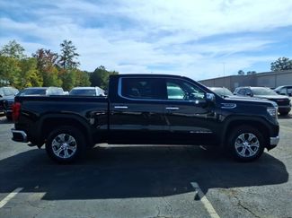 Used 2024 GMC Sierra 1500 SLT video 3