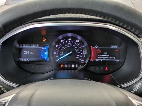 Used 2018 Ford Edge Titanium w/ Technology Package AWD/4WD image 28