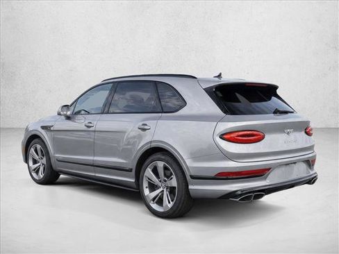 Used 2021 Bentley Bentayga AWD/4WD image 5