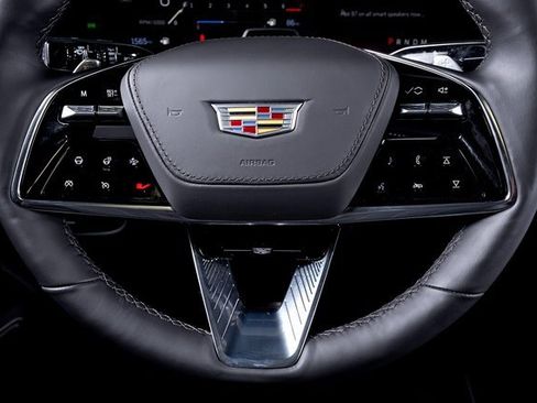 Used 2025 Cadillac Escalade V image 35