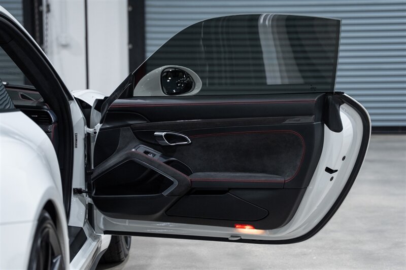 Used 2014 Porsche 911 GT3 RWD image 31