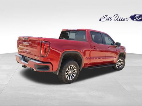 Used 2023 GMC Sierra 1500 AT4 w/ AT4 Premium Package AWD/4WD image 5