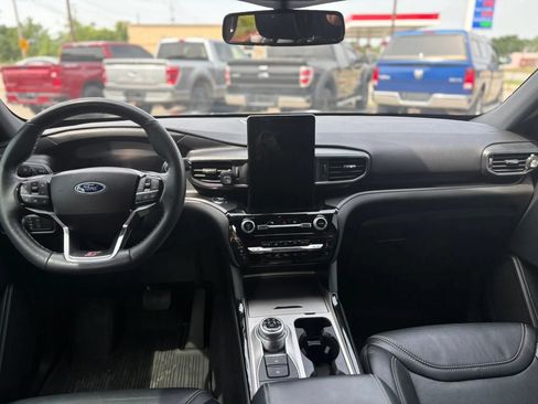 Used 2022 Ford Explorer ST w/ ST Street Pack AWD/4WD image 38
