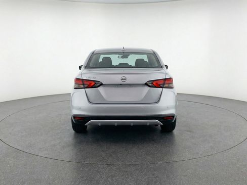 Used 2025 Nissan Versa SV image 7