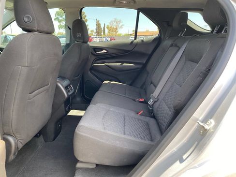 Used 2018 Chevrolet Equinox LT w/ Sun & Infotainment Package FWD image 27