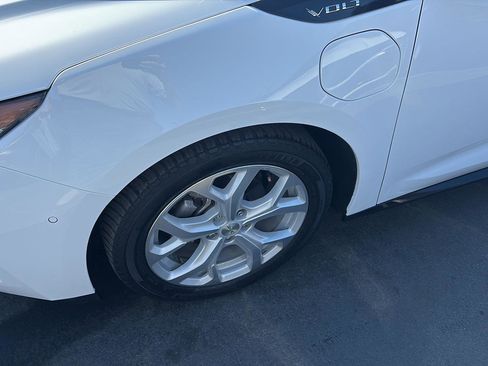 Used 2019 Chevrolet Volt Premier w/ Driver Confidence II Package image 19