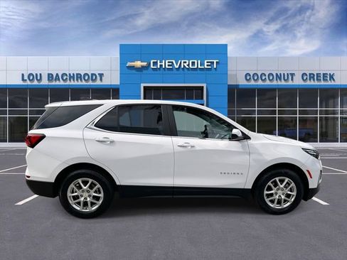 Used 2023 Chevrolet Equinox LT FWD image 9