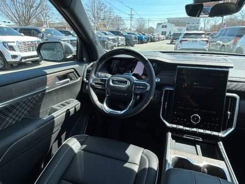 New 2026 GMC Acadia Denali w/ Super Cruise Package AWD/4WD image 22