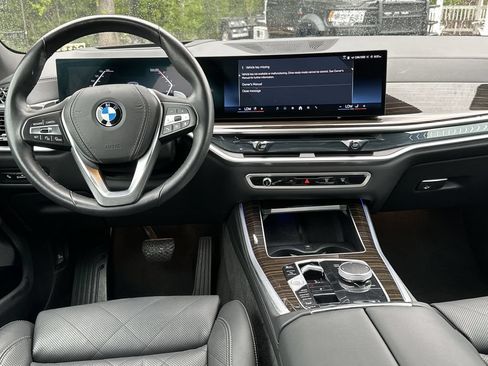 Used 2025 BMW X5 xDrive40i AWD/4WD image 10