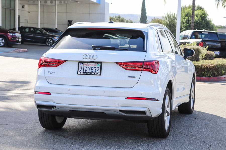 Used 2021 Audi Q3 2.0T Premium w/ Convenience Package AWD/4WD image 11