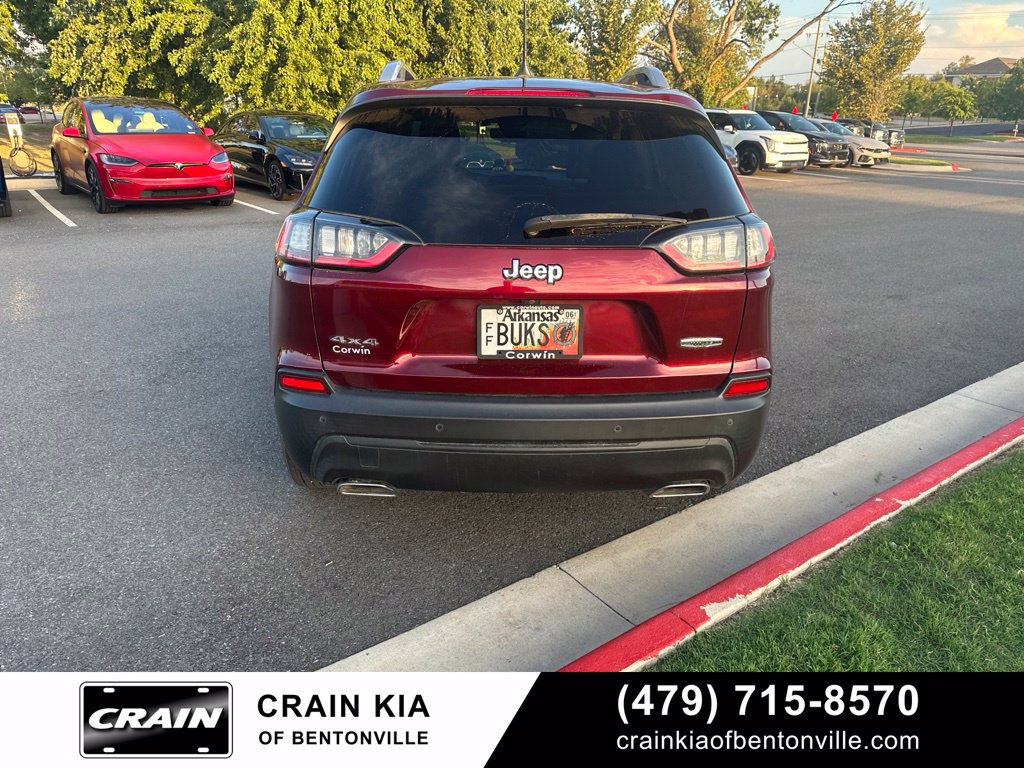 Used 2021 Jeep Cherokee Latitude Lux w/ Sun & Sound Group AWD/4WD image 9
