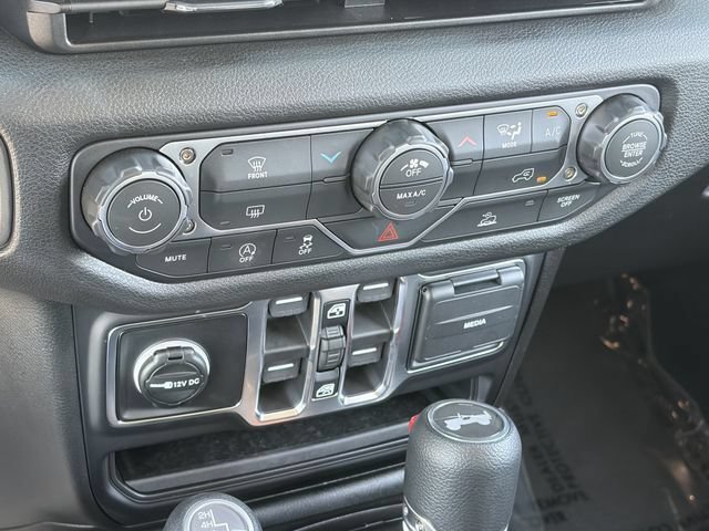 Used 2026 Jeep Wrangler Unlimited Sport AWD/4WD image 15