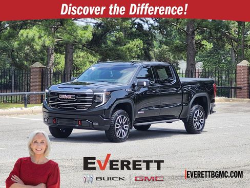 Certified 2024 GMC Sierra 1500 AT4 w/ Technology Package AWD/4WD image 1