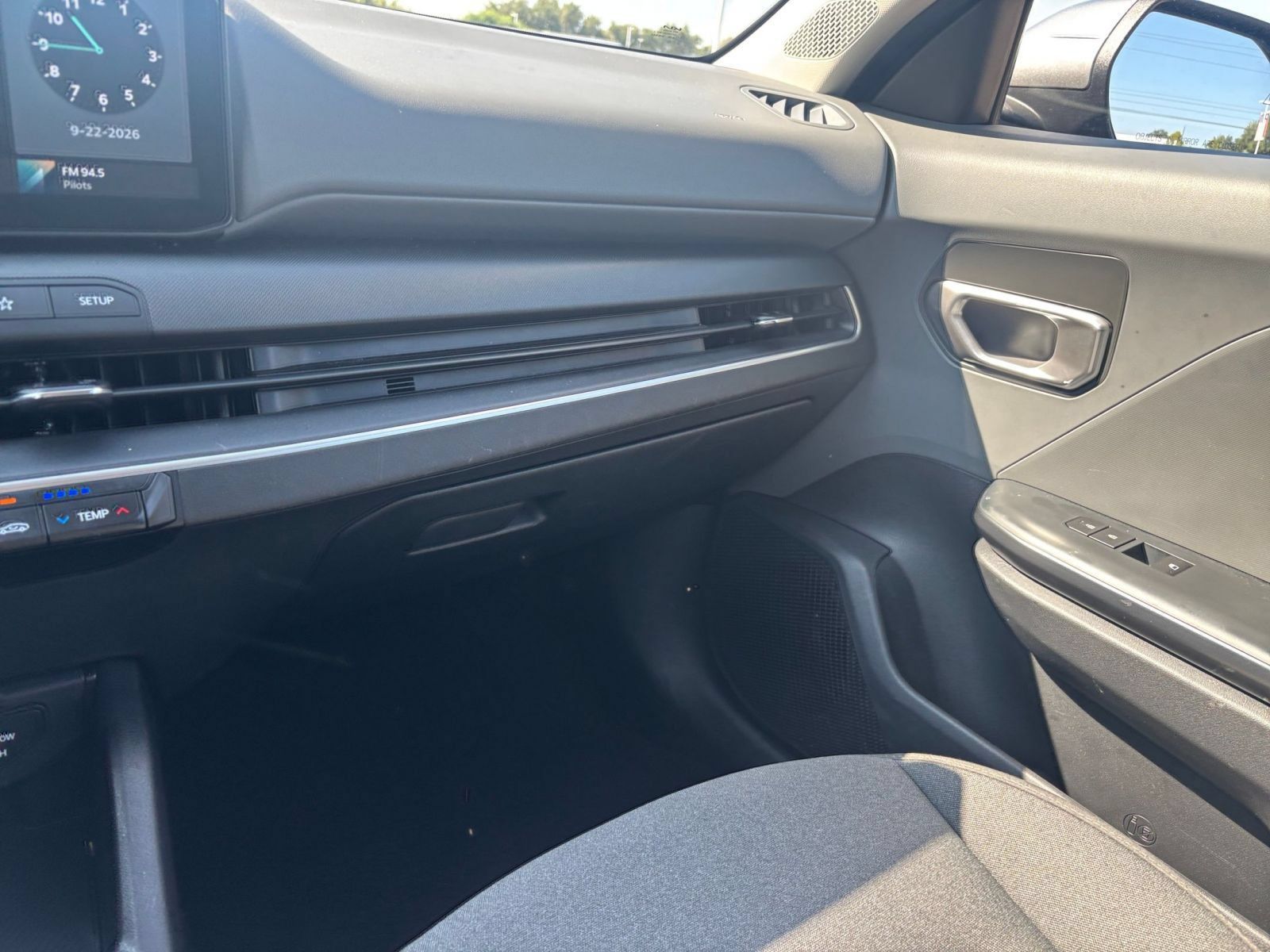 Used 2025 Kia K4 FWD image 33