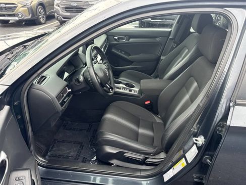 Used 2025 Honda Civic Sport image 9