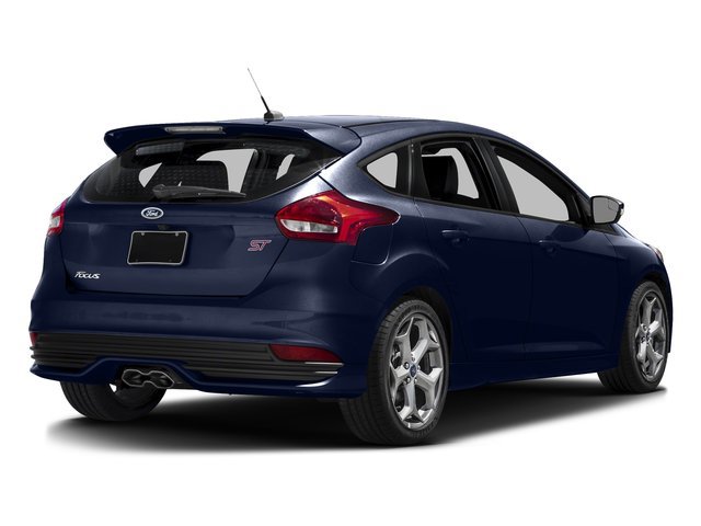 Used 2016 Ford Focus ST FWD image 2