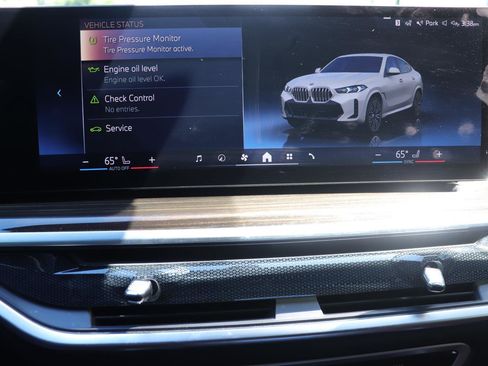 Used 2024 BMW X6 xDrive40i w/ Premium Package AWD/4WD image 34