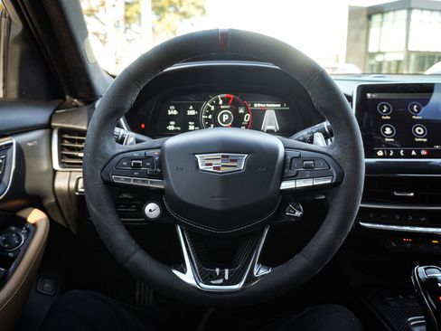 Used 2022 Cadillac CT5 V Blackwing w/ Carbon Fibre Package 2 image 16