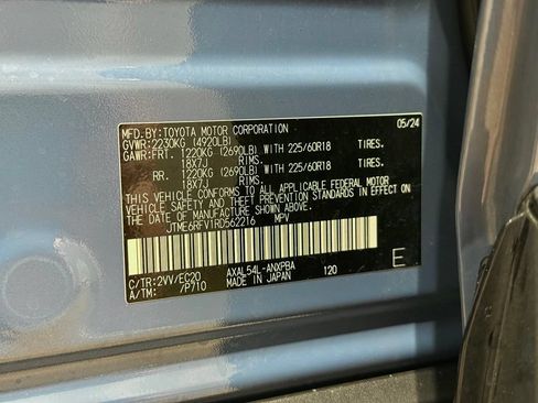 Certified 2024 Toyota RAV4 XSE AWD/4WD image 32