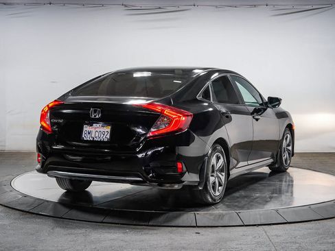 Used 2019 Honda Civic LX image 4