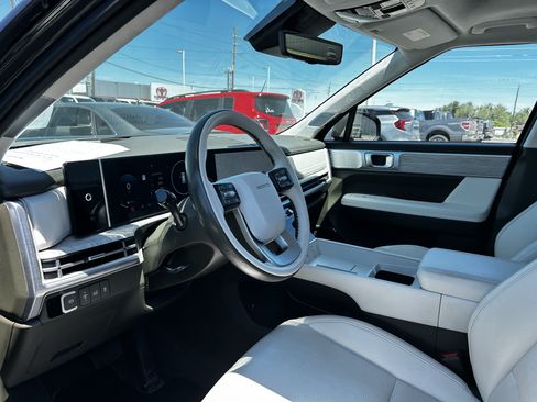 Used 2024 Hyundai Santa Fe Calligraphy AWD/4WD image 9