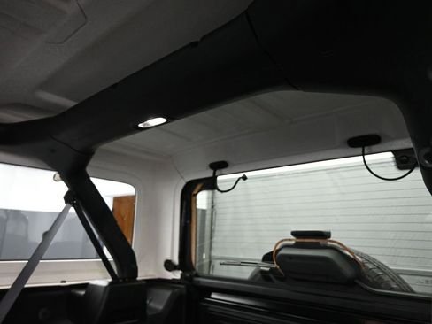 Used 2021 Jeep Wrangler Unlimited Sahara image 27