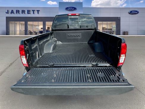 Used 2017 Nissan Frontier SV RWD image 25