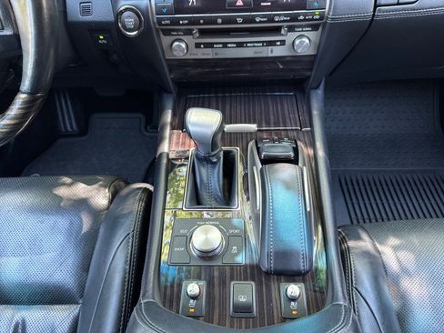 Used 2016 Lexus LS 460 AWD w/ Comfort Package image 25
