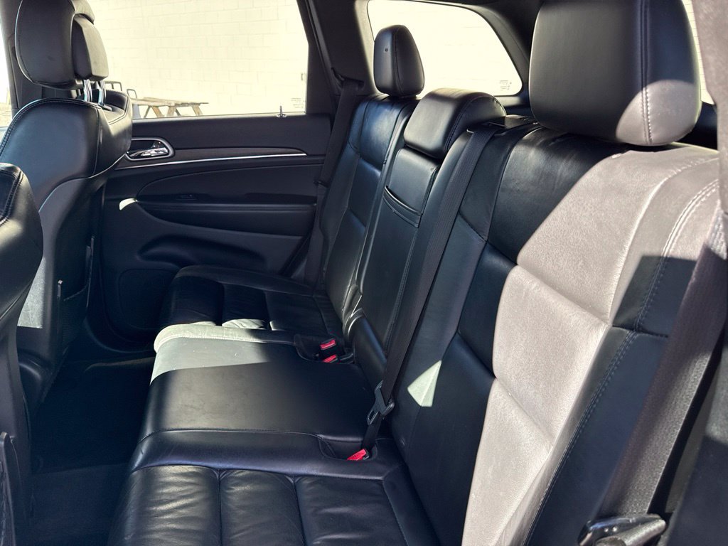 Used 2018 Jeep Grand Cherokee Limited AWD/4WD image 13