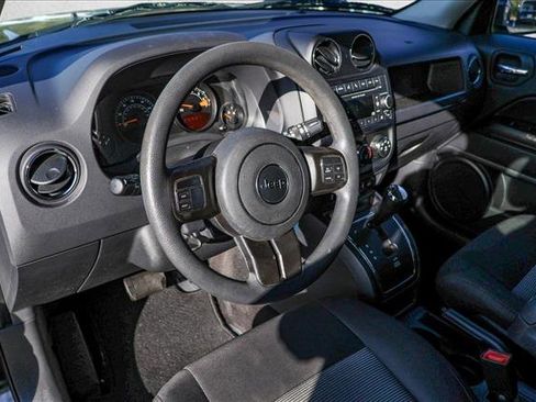 Used 2017 Jeep Patriot Sport w/ Power Value Group image 10