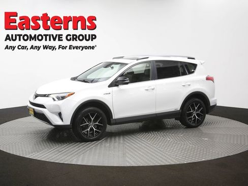Used 2018 Toyota RAV4 SE AWD/4WD image 59