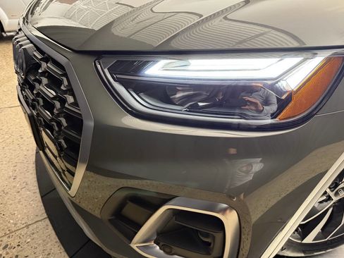 Used 2023 Audi Q5 2.0T Premium Plus w/ Premium Plus Package image 30