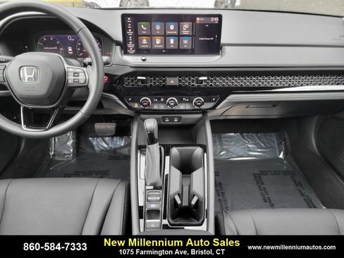 Used 2023 Honda Accord EX-L image 14