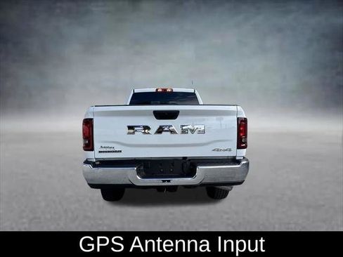 Used 2026 RAM 2500 Big Horn AWD/4WD image 6