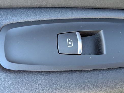 Used 2023 INFINITI QX50 Luxe image 30