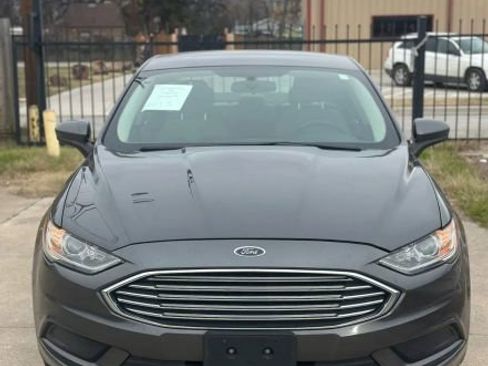 Used 2018 Ford Fusion S image 1